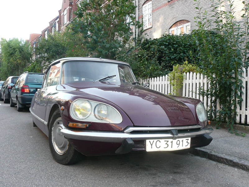 Illustration for article titled Vauxhall Victor, Ford Zodiac, Citroën DS